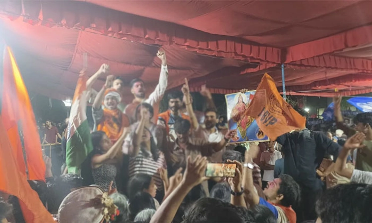 JNUSU ವಿದ್ಯಾರ್ಥಿ ಸಂಘ ಚುನಾವಣೆ: ಎಡಕ್ಕೆ 3, ಎಬಿವಿಪಿಗೆ 1 ಹುದ್ದೆ