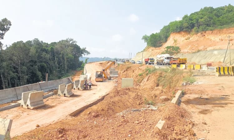 Mangaluru: ಕೆತ್ತಿಕಲ್‌ಗುಡ್ಡಕ್ಕೆ ಗ್ಯಾಬಿಯನ್‌ ವಾಲ್‌