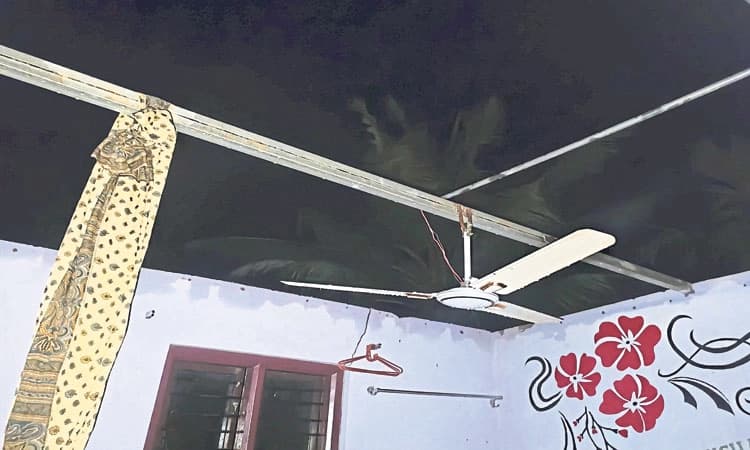 ದಕ್ಷಿಣ ಕನ್ನಡ, ಉಡುಪಿ ಜಿಲ್ಲೆಯಾದ್ಯಂತ ಮಿಂಚು, ಗುಡುಗು, ಭಾರಿ ಗಾಳಿ ಸಹಿತ ಉತ್ತಮ ಮಳೆ