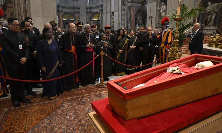 Farewell Francis: ಜನಾನುರಾಗಿ ಪೋಪ್‌ ಫ್ರಾನ್ಸಿಸ್‌ಗೆ ಅಂತಿಮ ವಿದಾಯ