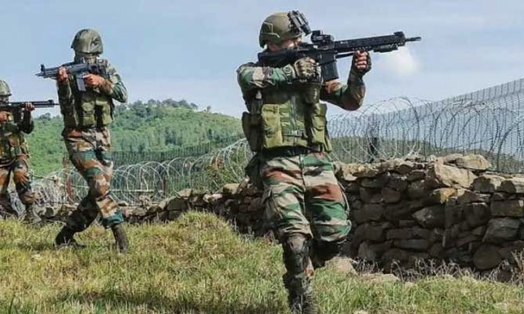 LoC: ಗಡಿಯಲ್ಲಿ ಮತ್ತೆ ಬಾಲ ಬಿಚ್ಚಿದ ಪಾಕ್… ಕುಲ್ಗಾಮ್‌ನಲ್ಲಿ ಇಬ್ಬರು ಉಗ್ರರ ಸಹಚರರ ಬಂಧನ