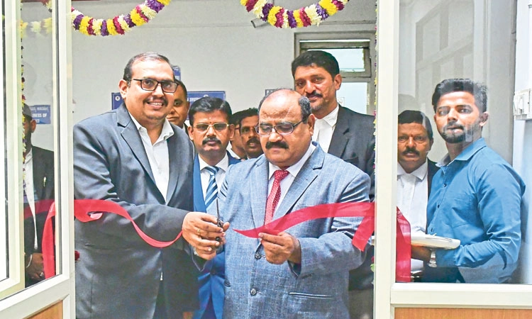 ದಕ್ಷಿಣ ಕನ್ನಡ ಜಿಲ್ಲಾ ನ್ಯಾಯಾಲಯಗಳ ಸಂಕೀರ್ಣ: ಇ-ಸೇವಾ ಕೇಂದ್ರ, ಹೆಲ್ಪ್ ಡೆಸ್ಕ್ ಉದ್ಘಾಟನೆ