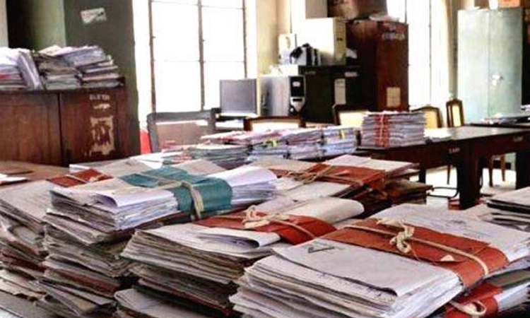 Puttur: ಅರ್ಜಿ ವಿಲೇವಾರಿ ವಿಳಂಬ; ಲೋಕಾಯುಕ್ತಕ್ಕೆ ದೂರು