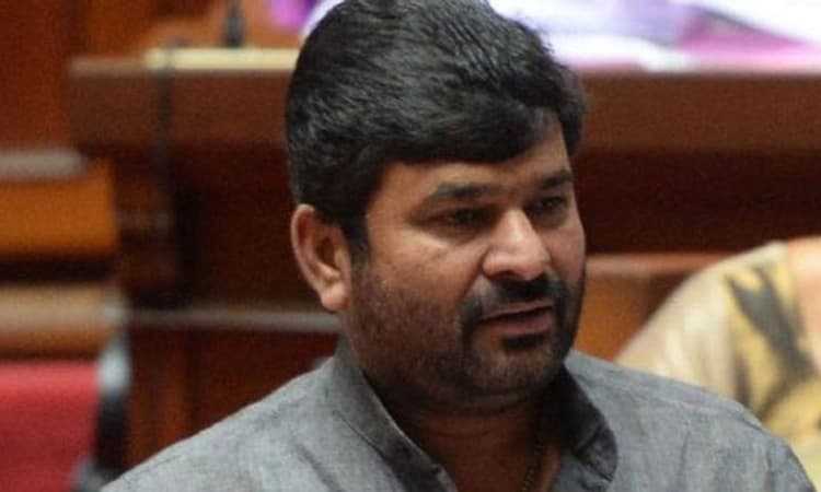 ED raids; ಎಲ್ಲದಕ್ಕೂ ಮಿತಿಯಿರಬೇಕು: ಕಾಂಗ್ರೆಸ್ ಶಾಸಕ ವಿನಯ್ ಕುಲಕರ್ಣಿ ಆಕ್ರೋಶ