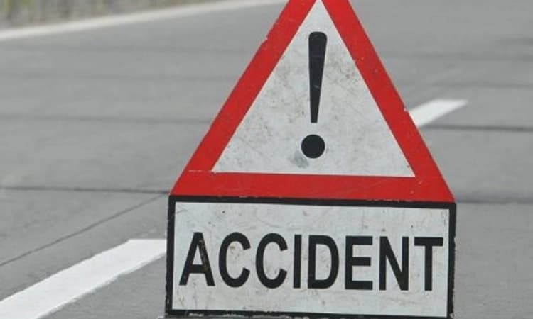 Puttur: ಕಾರು- ಸ್ಕೂಟಿ ಢಿಕ್ಕಿ; ಸವಾರ ಗಂಭೀರ