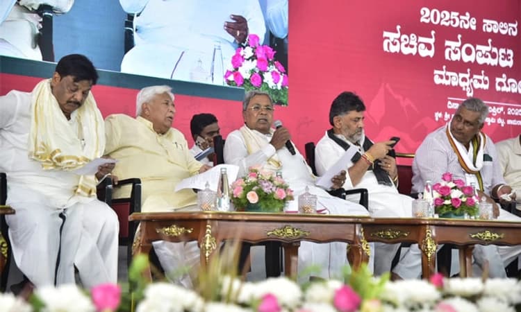 ಮಲೆ ಮಹದೇಶ್ವರ ಬೆಟ್ಟದಲ್ಲಿ ಸಂಪುಟ ಸಭೆ: ಪಹಲ್ಗಾಮ್ ದಾಳಿ ಖಂಡಿಸುವ ನಿರ್ಣಯ ಅಂಗೀಕಾರ