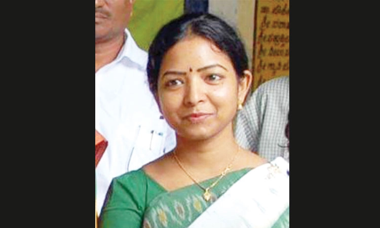 Fraud: ಆನ್‌ಲೈನ್‌ನಲ್ಲಿ ಸೀರೆ ಖರೀದಿಸಿದ ಮಹಿಳಾ ಐಎಎಸ್‌ ಅಧಿಕಾರಿಗೆ ವಂಚನೆ