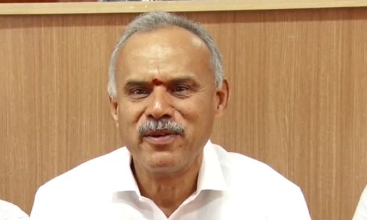 BJP: ಯತ್ನಾಳ್‌ ಪವಾಡ ಪುರುಷರಾ?: ಶಾಸಕ ಸುರೇಶ್‌ಗೌಡ ಆಕ್ರೋಶ