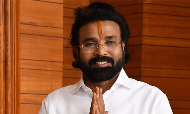 Karnataka BJP: ನಿರ್ಧಾರ ಮರುಪರಿಶೀಲಿಸಿ…: ಯತ್ನಾಳ್‌ ಪರ ಶ್ರೀರಾಮುಲು ಬ್ಯಾಟಿಂಗ್