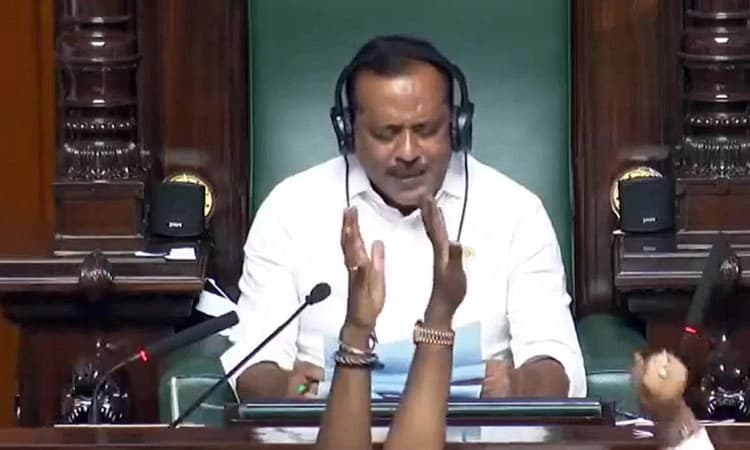 ಗದ್ದಲದಲ್ಲೇ ಮುಸ್ಲಿಂ ಮೀಸಲು ಮಸೂದೆ ಅಂಗೀಕಾರ