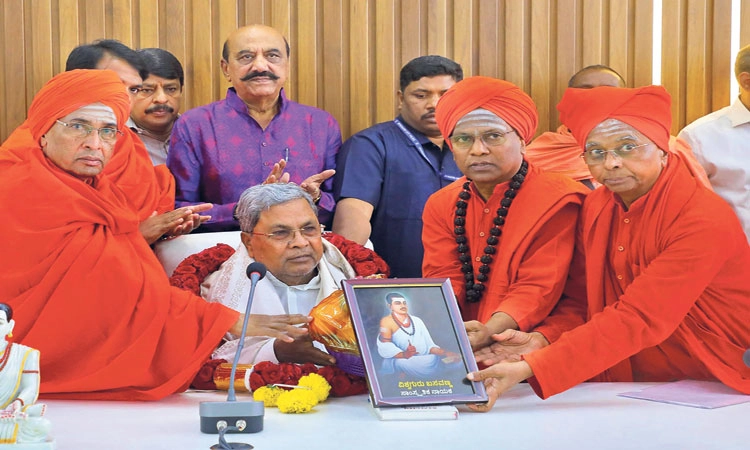 State Budget: ಬಸವೇಶ್ವರರ ಕಾರ್ಯಕ್ರಮಗಳಿಗೆ 500 ಕೋಟಿ ರೂ. ನೀಡಿ: ಸ್ವಾಮೀಜಿಗಳು