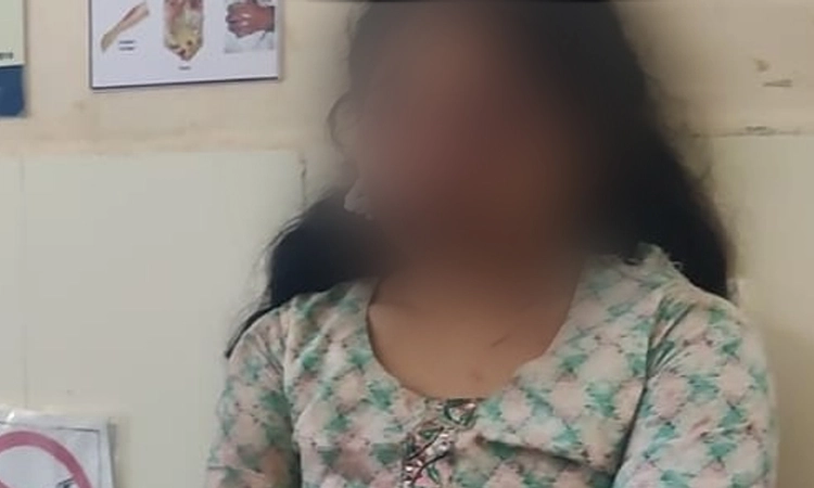 Gudibande; ಕಣ್ಣು ಕಿತ್ತುಬರುವಂತೆ ಮಹಿಳೆಯ ಮೇಲೆ ಅಮಾನುಷ ಹಲ್ಲೆ