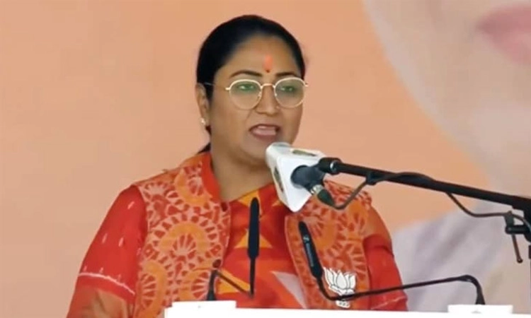 Delhi CM Rekha Gupta: ದೆಹಲಿ ನೂತನ ಸಿಎಂ ಆಗಿ ರೇಖಾ ಗುಪ್ತಾ ಪ್ರಮಾಣವಚನ ಸ್ವೀಕಾರ