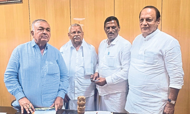 ಕಾಪು ಶ್ರೀ ಹೊಸ ಮಾರಿಗುಡಿ ದೇವಸ್ಥಾನ:ಪ್ರತಿಷ್ಠಾ ಬ್ರಹ್ಮಕಲಶಕ್ಕೆ ಮುಜರಾಯಿ ಸಚಿವರಿಗೆ ಆಹ್ವಾನ