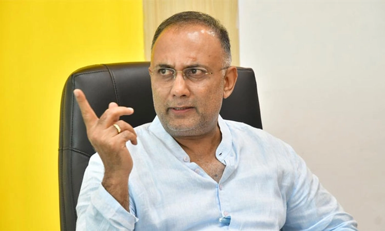 Congress: ಮುಖ್ಯಮಂತ್ರಿ ಬದಲಾವಣೆ ಚರ್ಚೆ ಅಪ್ರಸ್ತುತ: ದಿನೇಶ್‌ ಗುಂಡೂರಾವ್‌