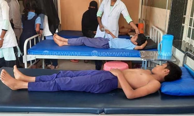 ಕಕ್ಕಿಂಜೆ ಶಾಲೆಯ 10ಕ್ಕೂ ಹೆಚ್ಚು ಮಕ್ಕಳ ಮೇಲೆ ಹೆಜ್ಜೇನು ದಾಳಿ… ಆಸ್ಪತ್ರೆಗೆ ದಾಖಲು