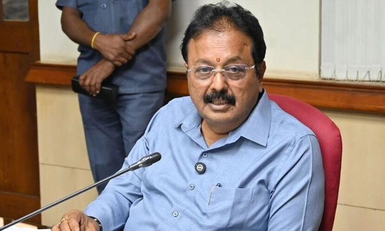ರೇವಣ್ಣಗೆ ವೋಟ್‌ಗೆ ಮಾತ್ರ ಮಂಡ್ಯ,ಅಭಿವೃದ್ಧಿಗೆ ಹಾಸನ: ಚಲುವರಾಯಸ್ವಾಮಿ