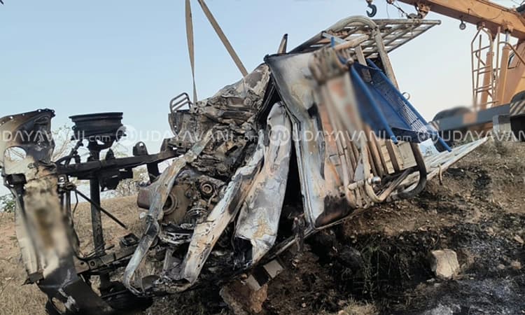 Tawargera: ಲಾರಿ-ಬುಲೆರೋ ವಾಹನ ಡಿಕ್ಕಿ; ಇಬ್ಬರು ಸಾವು