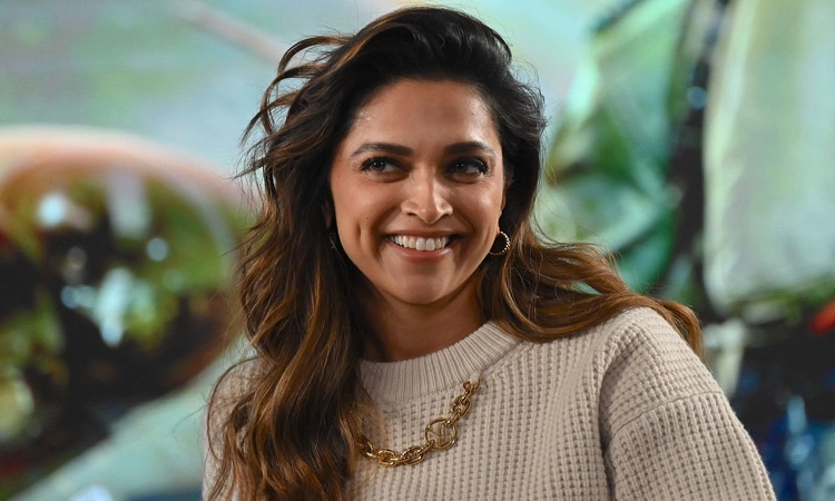 Deepika Padukone: ಒತ್ತಡದ ಬಗ್ಗೆ ಮನಬಿಚ್ಚಿ ಪೋಷಕರ ಬಳಿ ಹೇಳಿ: ವಿದ್ಯಾರ್ಥಿಗಳಿಗೆ ದೀಪಿಕಾ