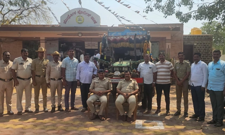 Mudhol: ಅಂತಾರಾಜ್ಯ ಕಳ್ಳನ ಬಂಧನ; ಟ್ರ್ಯಾಕ್ಟರ್ ವಶ