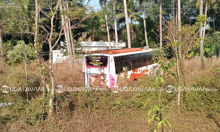Padubidri : ಬಸ್ ಚಾಲಕನಿಗೆ ಹಠಾತ್ ಎದೆನೋವು, ಇಳಿಜಾರಿಗಿಳಿದು ನಿಂತ ಬಸ್