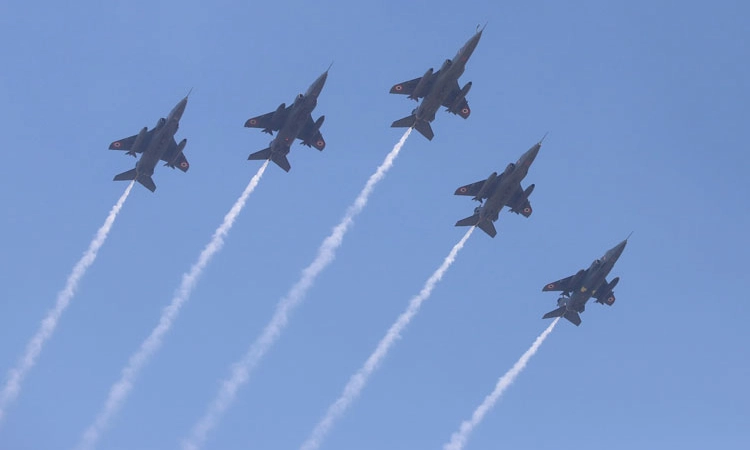 Aeroindia 2025; ರಾಜಧಾನಿಯ ಗಗನದಲ್ಲಿ ವಿಮಾನಗಳ ಅಬ್ಬರ