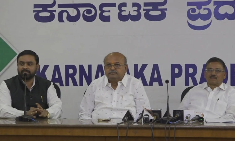 Micro Finance: ರಾಜ್ಯಪಾಲರು ಕೇಂದ್ರ ಸರ್ಕಾರದ ಏಜೆಂಟ್‌: ರೇವಣ್ಣ, ಉಗ್ರಪ್ಪ ಆರೋಪ