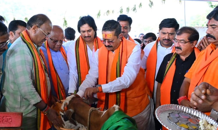 BJP Crisis: ಲಿಂಗಾಯತ ದಾಳಕ್ಕೆ ಶಾಸಕ ಯತ್ನಾಳ್‌ ನೇತೃತ್ವದ ಭಿನ್ನರ ತಂಡ ಯತ್ನ
