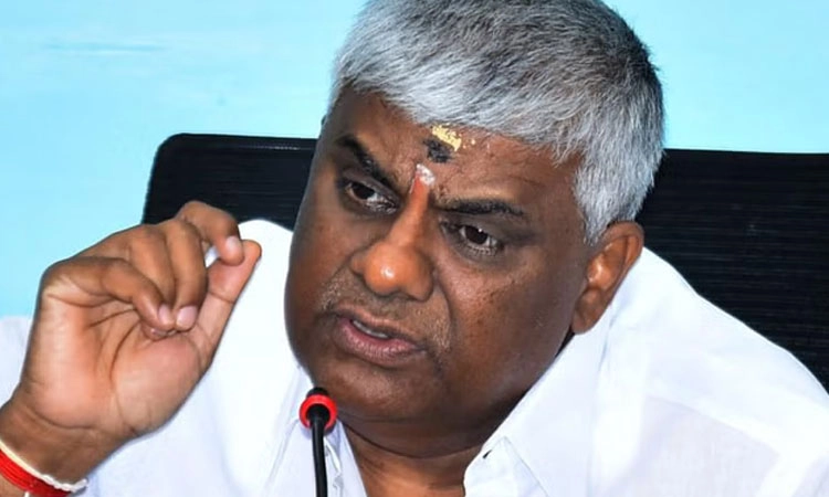 ಕಾಂಗ್ರೆಸ್‌ಗೆ 136 ಸ್ಥಾನವಿದ್ದರೂ ಜೆಡಿಎಸ್‌ ಶಾಸಕರ ಸೆಳೆಯೋ ದುಸ್ಥಿತಿ: ಎಚ್‌.ಡಿ.ರೇವಣ್ಣ