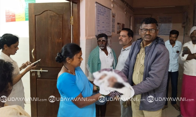Kushtagi: ಅಂಗಡಿ ಕಟ್ಟೆ ಮೇಲೆ ನವಜಾತ ಶಿಶುವನ್ನು ಬಿಟ್ಟು ಹೋದ ಹೆತ್ತಮ್ಮ