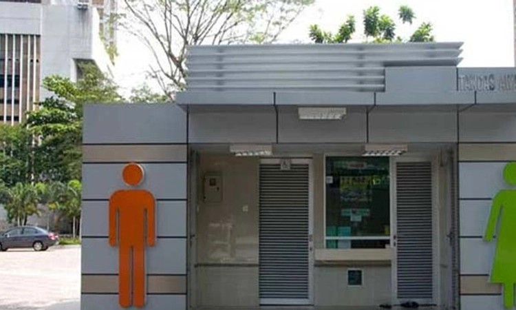 Toilets: ಟೋಲ್‌ ಪ್ಲಾಜಾಗಳ ಬಳಿ ಶೌಚಾಲಯ ನಿರ್ಮಾಣಕ್ಕೆ ಕೇಂದ್ರ ಸರ್ಕಾರ ನಿರ್ಧಾರ