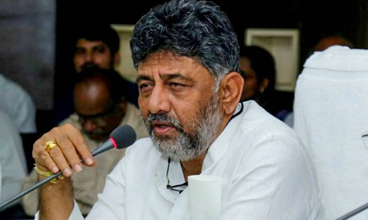 ಬೇರೆ ಪಕ್ಷದ ಜಗಳದಲ್ಲಿ ರಾಜಕಾರಣ ಮಾಡಲ್ಲ: ಡಿ.ಕೆ.ಶಿವಕುಮಾರ್‌