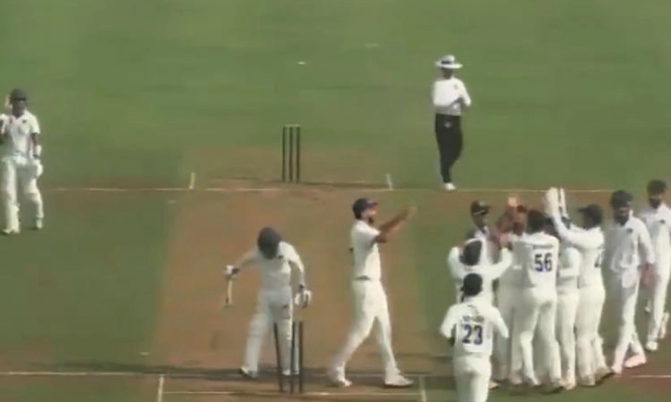 Ranji Trophy; ಮುಂಬಯಿಯ ಶಾರ್ದೂಲ್‌ ಹ್ಯಾಟ್ರಿಕ್‌