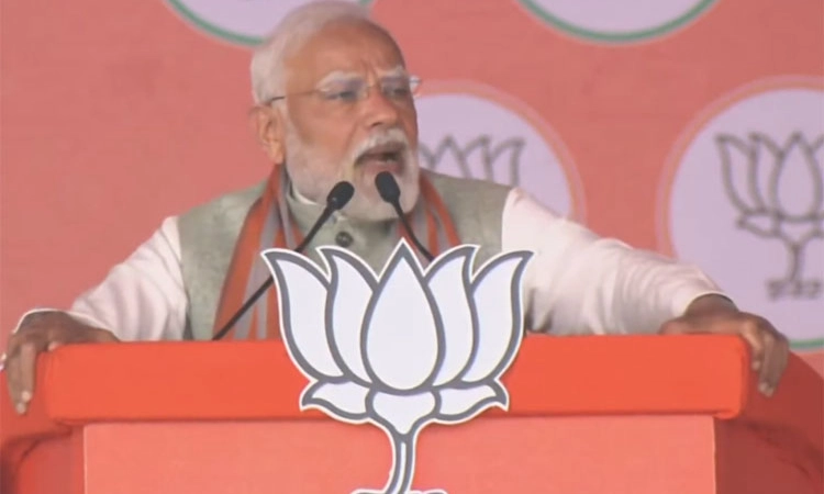 Delhi polls ‘ವಿಷ’ಯ; ನಾನೂ ಯಮುನೆಯ ನೀರನ್ನೇ ಕುಡಿಯುವುದು: ಕೇಜ್ರಿಗೆ ಪ್ರಧಾನಿ ತಿರುಗೇಟು