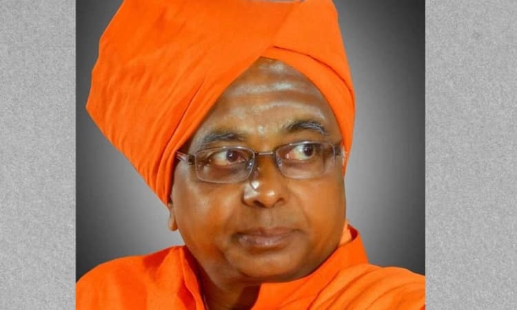 ಪಂಚಪೀಠಾಧೀಶರು ವೀರಶೈವರೇ ಅಥವಾ ಹಿಂದೂಗಳೇ ಎಂದು ನಿರ್ಣಯಿಸಲಿ: ಡಾ. ಬಸವಲಿಂಗ ಪಟ್ಟದ್ದೇವರು