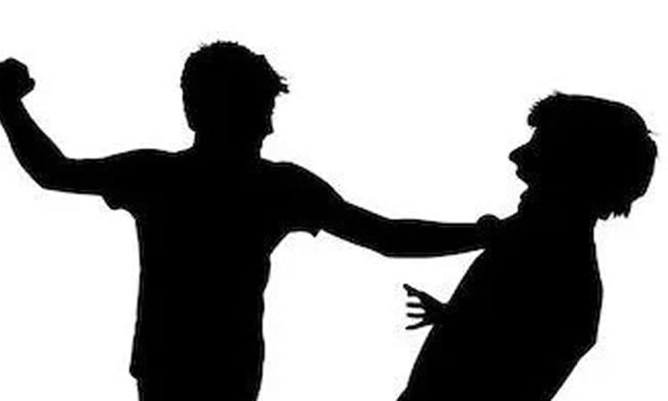 Kaup: ಸಾಲ ಪಾವತಿ ಬಾಕಿಯುಳಿಸಿಕೊಂಡಿದ್ದ ವ್ಯಾಪಾರಿಗೆ ಹಲ್ಲೆ; ದೂರು ದಾಖಲು