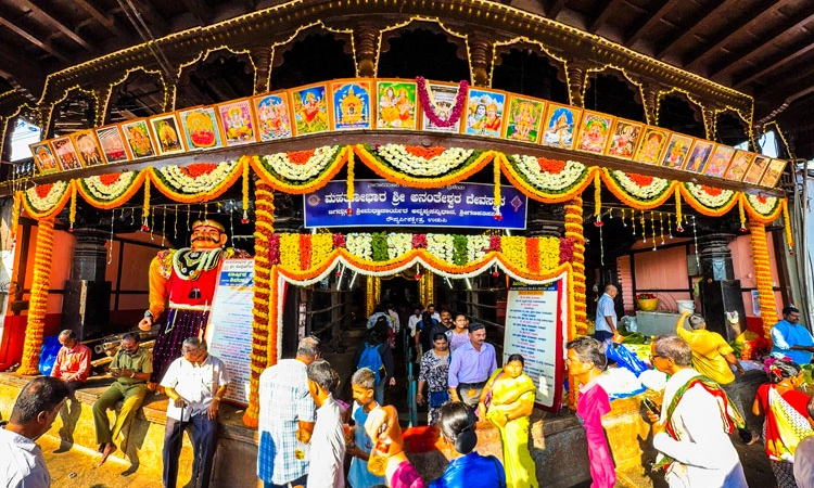 Maha Shivaratri: ಕರಾವಳಿಯಾದ್ಯಂತ ಮಹಾಶಿವರಾತ್ರಿ ಸಂಭ್ರಮ