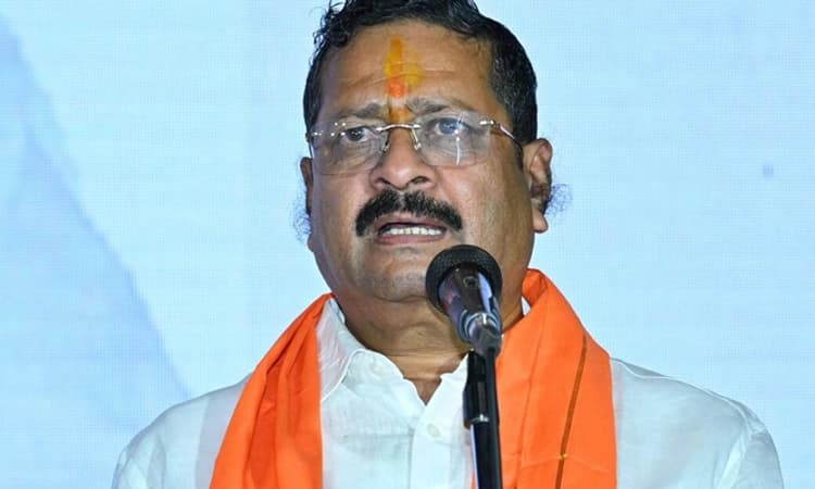 Vijayapura: ‘ಜನಾಭಿಪ್ರಾಯ ಪಡೆದು…..’: ಹೊಸ ‘ಪಕ್ಷ’ ಕಟ್ಟುವ ಸುಳಿವು ನೀಡಿದ ಯತ್ನಾಳ್