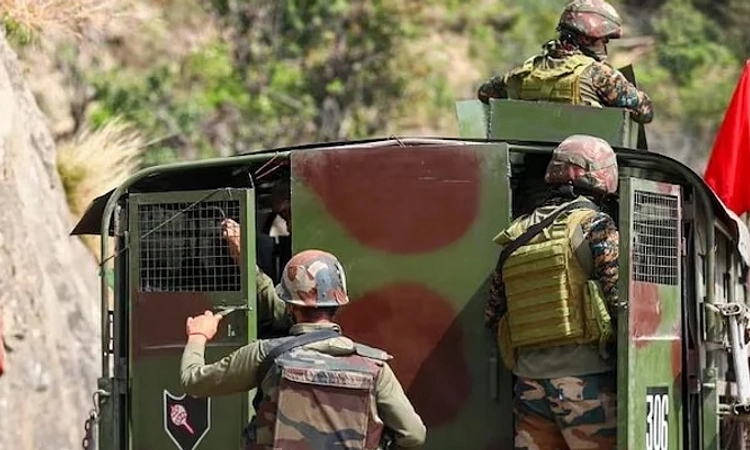 Pahalgam: ಮದುವೆಯಾದ 7 ದಿನದಲ್ಲೇ ನೌಕಾಧಿಕಾರಿ ವಿನಯ್‌ ನರ್ವಾಲ್‌ ಉ*ಗ್ರರ ಗುಂಡಿಗೆ ಬ*ಲಿ!