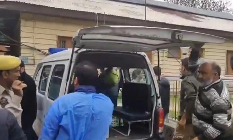 ಧರ್ಮ ಕೇಳಿ ಗುಂಡಿಟ್ಟ ರಾಕ್ಷಸರು! ಮುಸ್ಲಿಂ ಅಲ್ಲವೆಂದು ಗೊತ್ತಾಗುತ್ತಿದ್ದಂತೆ ಗುಂಡಿನ ಮಳೆ!