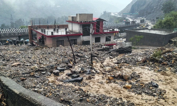 Ramban;ಮೇಘ ಸ್ಪೋ*ಟಕ್ಕೆ ಗ್ರಾಮವೇ ತತ್ತರ: ಮೂವರು ಸಾ*ವು, ವ್ಯಾಪಕ ಹಾನಿ