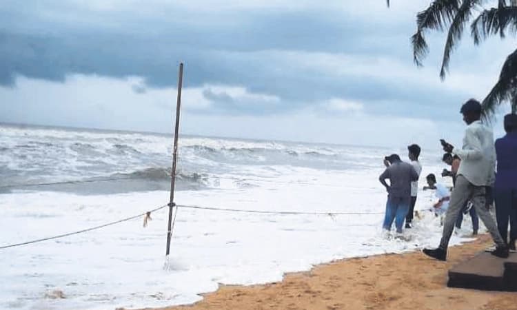 Surathkal: ಬೀಚ್‌ಗಳಲ್ಲಿ ಆಟಕ್ಕೂ ಮುನ್ನ ಇರಲಿ ಎಚ್ಚರ