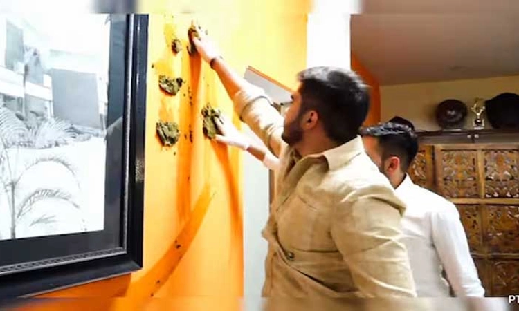 Delhi: ಪ್ರಿನ್ಸಿಪಾಲ್‌ ಕೊಠಡಿಗೆ ಸಗಣಿ ಬಳಿದ ವಿದ್ಯಾರ್ಥಿಗಳು