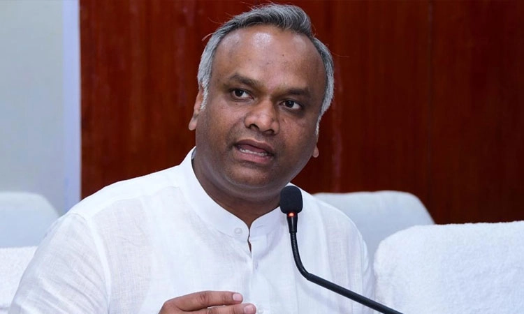 ಬಿಜೆಪಿಯವರು ಯತ್ನಾಳ ಆಕ್ರೋಶ ಶಮನಕ್ಕೆ ಬರುತ್ತಿದ್ದಾರೆ, ಜನರಲ್ಲಿ ಆಕ್ರೋಶವಿಲ್ಲ: ಸಚಿವ ಖರ್ಗೆ