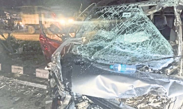 Ramnagar: ಎಕ್ಸ್ ಪ್ರೆಸ್‌ ವೇನಲ್ಲಿ ಅಪಘಾತ; ಓರ್ವ ಸಾ*ವು, 10 ಮಂದಿಗೆ ಗಾಯ