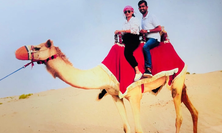 Camel Ride: ಅಬುಧಾಬಿಯ ಮರಳುಗಾಡಿನಲ್ಲಿ ಒಂಟೆ ಸವಾರಿಯ ಥ್ರಿಲ್‌