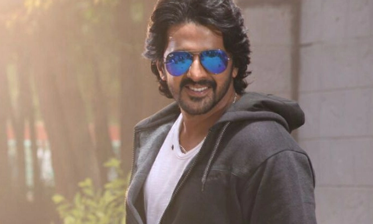 Dharma Keerthiraj; ಟಾಲಿವುಡ್‌ಗೆ ʼಧರ್ಮʼ ಪಯಣ: ಬ್ಲಡ್‌ ರೋಸಸ್‌ ಮೂಲಕ ಎಂಟ್ರಿ