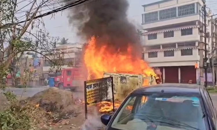West Bengal: ಹಿಂಸೆಗೆ ತಿರುಗಿದ ವಕ್ಫ್ ವಿರೋಧಿ ಪ್ರತಿಭಟನೆ