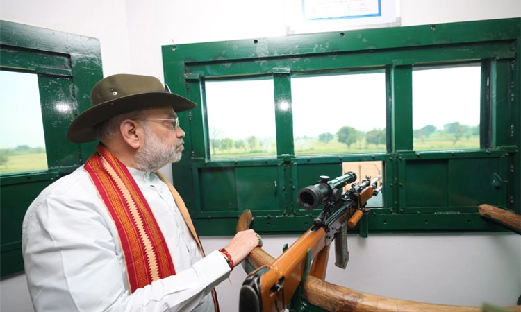 BSF; ಗಡಿ ಸುರಕ್ಷತೆಗೆ ಎಲೆಕ್ಟ್ರಾನಿಕ್‌ ಕಣ್ಗಾವಲು: ಅಮಿತ್‌ ಶಾ