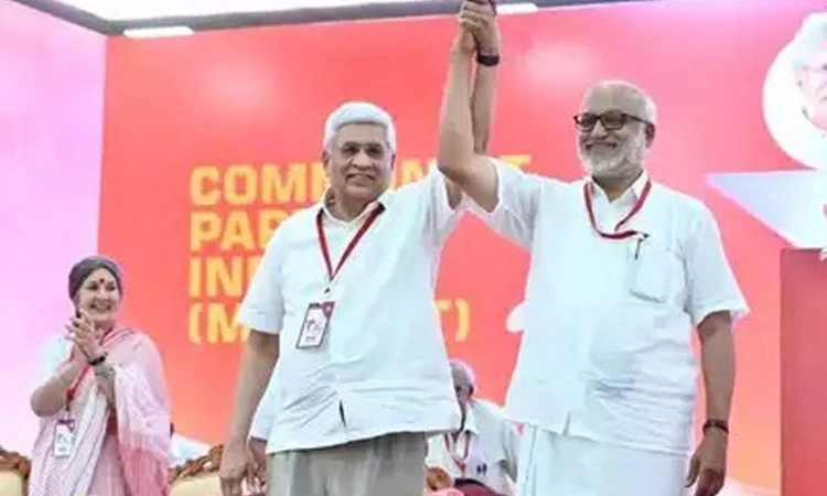 CPM ಪಾಲಿಟ್‌ಬ್ಯೂರೋ: ಹಳೆಯ ತಲೆಗಳು ಹೊರಕ್ಕೆ!